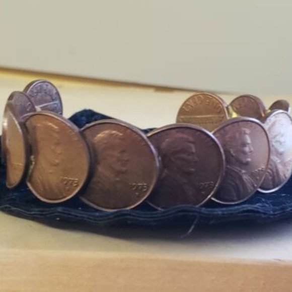 Handcrafted Vintage 1970's real Copper Penny Pennies Cuff Bracelet - Picture 1 of 4